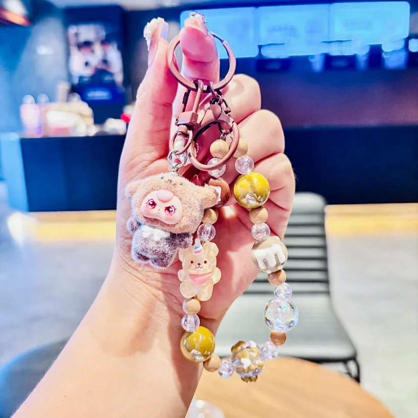 Winter Fluffy Plush Keychain – Resin Pendant Charm, Xiaohongshu Viral Style, Cute Beaded Bag Accessory with Girly Aesthetic